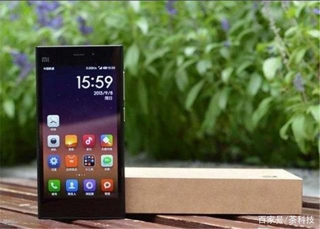 华为品牌影响_华为手机的坚固品质如何影响用户选择？_华为品牌影响力表现在哪里