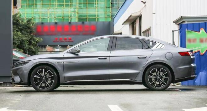 Model Y的安全性：特斯拉的骄傲与未来_特斯拉modely安全系数_modely安全性