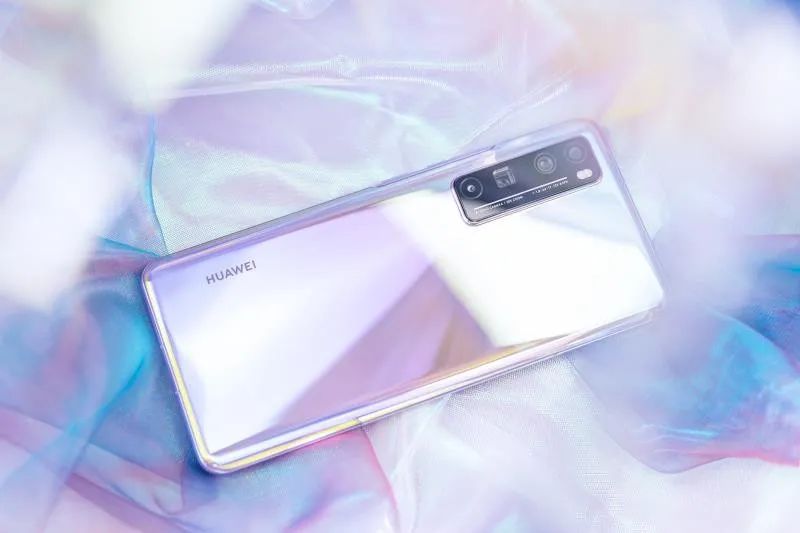 年轻人的手机品牌_nova系列手机：年轻用户的时尚选择_年轻人用的手机品牌