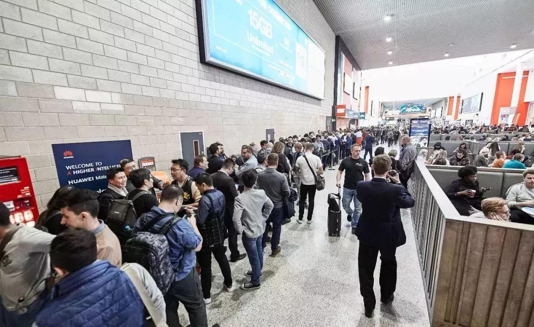 华为专业防水手机是哪款_华为防水性能_IP68防水设计提升华为手机的实用性