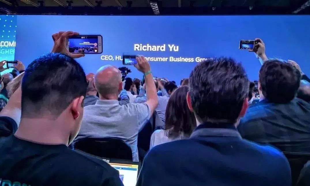 华为防水性能_IP68防水设计提升华为手机的实用性_华为专业防水手机是哪款