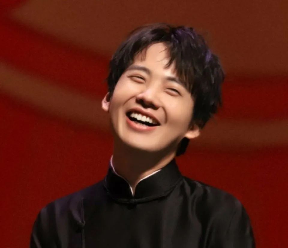 郭麒麟_郭麒麟亲妈是谁_郭麒麟女友是谁