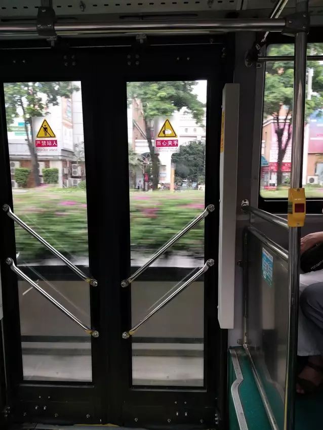 手机运行流畅度_评测ViVo手机的操作流畅度与响应速度_手机的流畅度