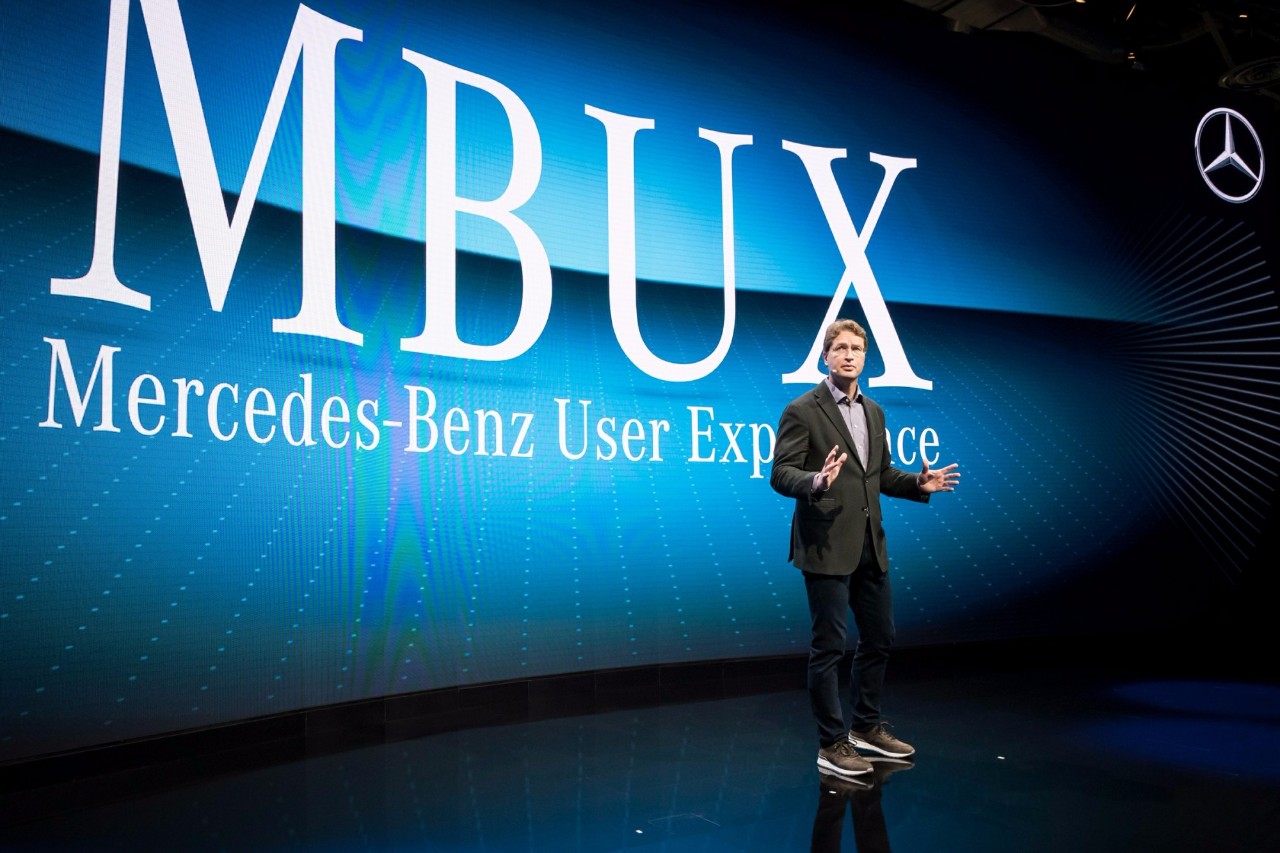 奔驰汽车的智能科技：从助手到导航系统_奔驰车的导航系统_奔驰导航app下载