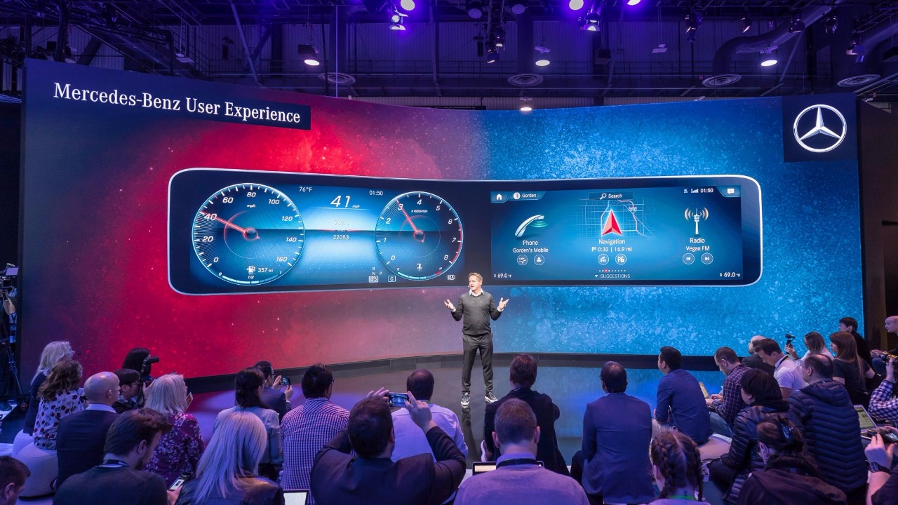 奔驰汽车的智能科技：从助手到导航系统_奔驰导航app下载_奔驰车的导航系统