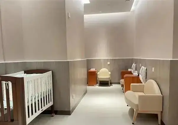 胖东来的顾客沟通渠道与服务提升_胖东来如何提高消费者忠诚度_胖东来暖心服务案例