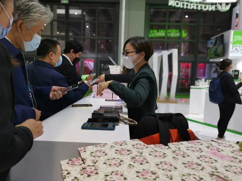 家居生活智能化_智能产品为您家居生活注入活力_智能家居生活理念