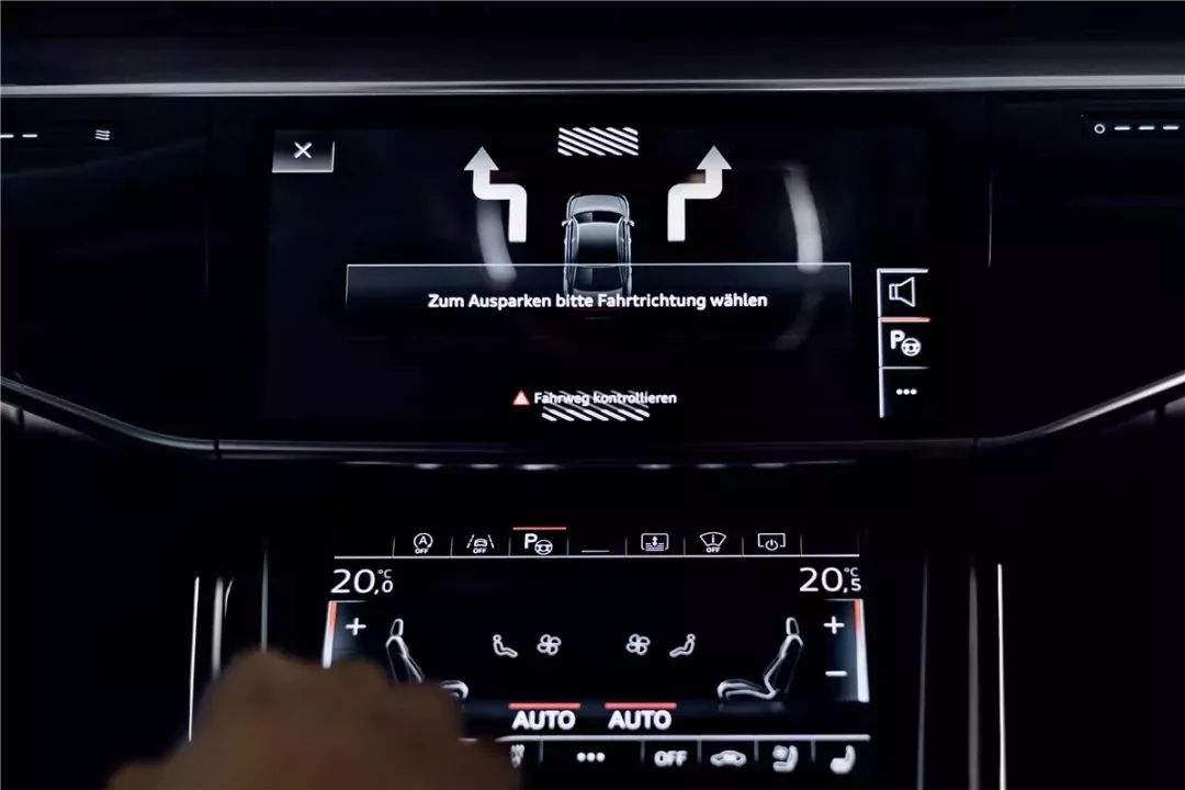 奥迪车里驾驶员辅助是什么_奥迪车辆辅助系统_奥迪智能科技：从MMI到辅助驾驶系统