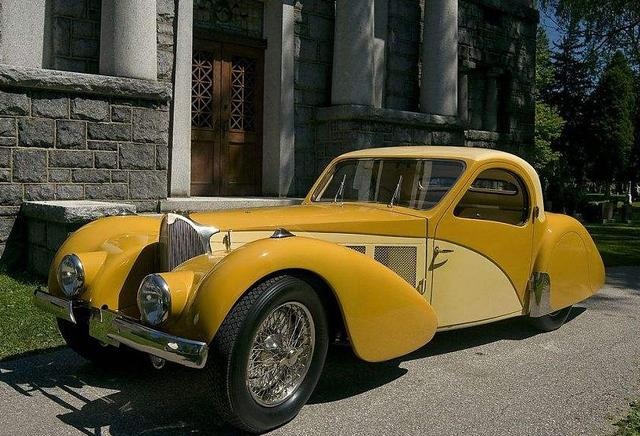 布加迪发布超级跑车Bolide，它的地位就三个字：强无敌！