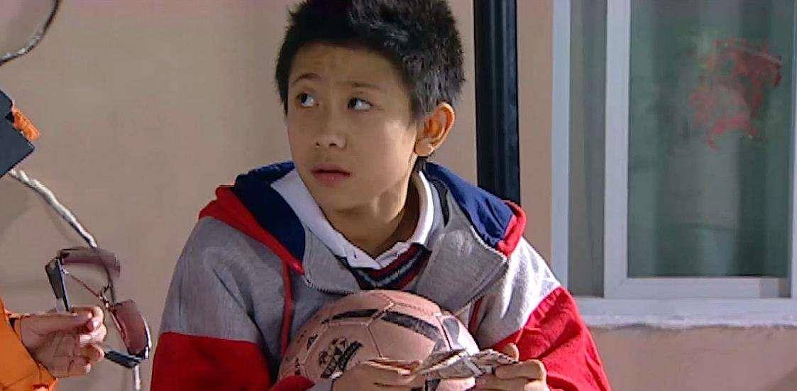 余罪张一山演技炸裂_张一山（Zhang Yishan） - 参演过《家有儿女》和《余罪》。_张一山在余罪里叫什么