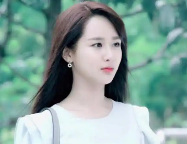 张一山演余罪的时候多大_张一山（Zhang Yishan） - 参演过《家有儿女》和《余罪》。_张一山余罪精彩片段