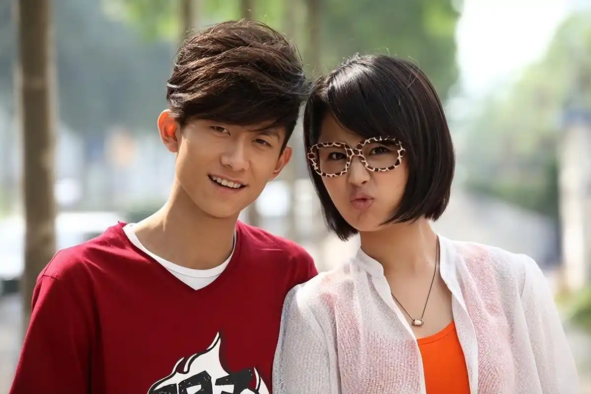 张一山（Zhang Yishan） - 参演过《家有儿女》和《余罪》。_张一山演余罪的时候多大_张一山余罪精彩片段