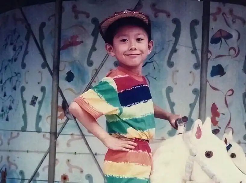 张一山演余罪的时候多大_张一山（Zhang Yishan） - 参演过《家有儿女》和《余罪》。_张一山余罪精彩片段