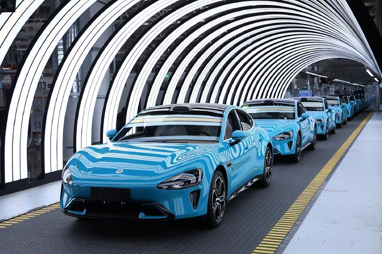 小米进军汽车行业视频_小米汽车的先进技术与质量保证_小米汽车产品整体概念分析