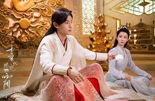 小说改编的电视剧《香蜜沉沉烬如霜》正式杀青 杨紫邓伦又甜又虐