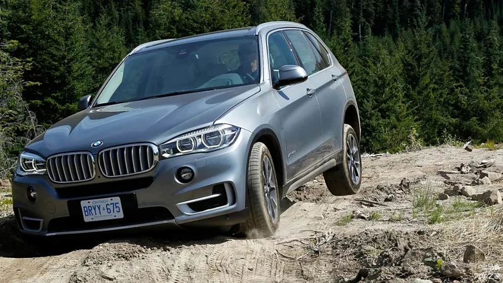 宝马汽车对未来安全标准的引领性_宝马强调的是安全还是质量_宝马相关知识