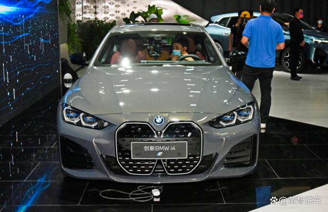 宝马慕尼黑工厂：传统与创新的融合，引领电动化未来-有驾