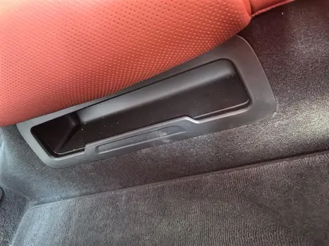 续航车怎么样_续航能力百科_小姐汽车SU7 Max：续航与性能的完美结合