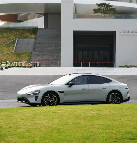 续航车怎么样_小姐汽车SU7 Max：续航与性能的完美结合_续航能力百科