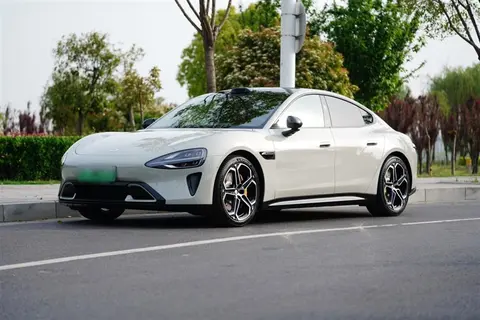 续航能力百科_续航车怎么样_小姐汽车SU7 Max：续航与性能的完美结合