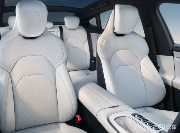 续航车怎么样_小姐汽车SU7 Max：续航与性能的完美结合_续航技术