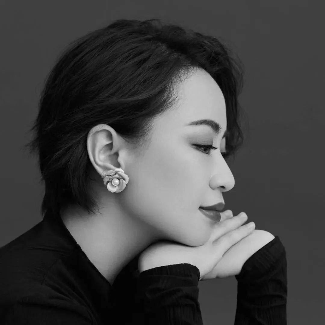 成龙国际集团董事长_成龙的文化交流与国际化_成龙国际集团简介