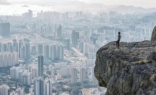 探讨数字货币在房地产交易中的应用：新模式的构建_房地产业的数字化_房地产的数字化转型升级之路