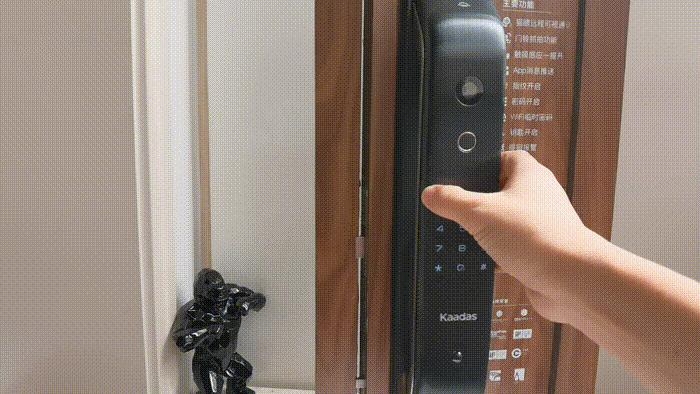 小米智能家居组网系统_安全稳定的智能家居网络：小米全屋系统的保障_小米wifi里智能家居是什么