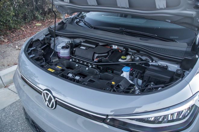 混合动力与电动车：特斯拉的安全对比_特斯拉有混动车_特斯拉电混汽车