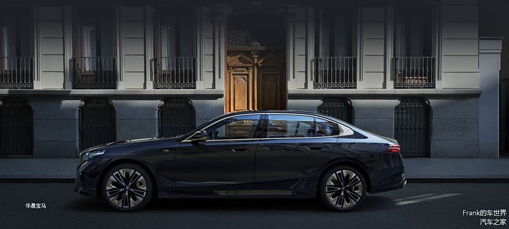 典范2021款自动进取型_为什么全新BMW 5系是中大型豪华轿车的安全典范？_为什么全新BMW 5系是中大型豪华轿车的安全典范？