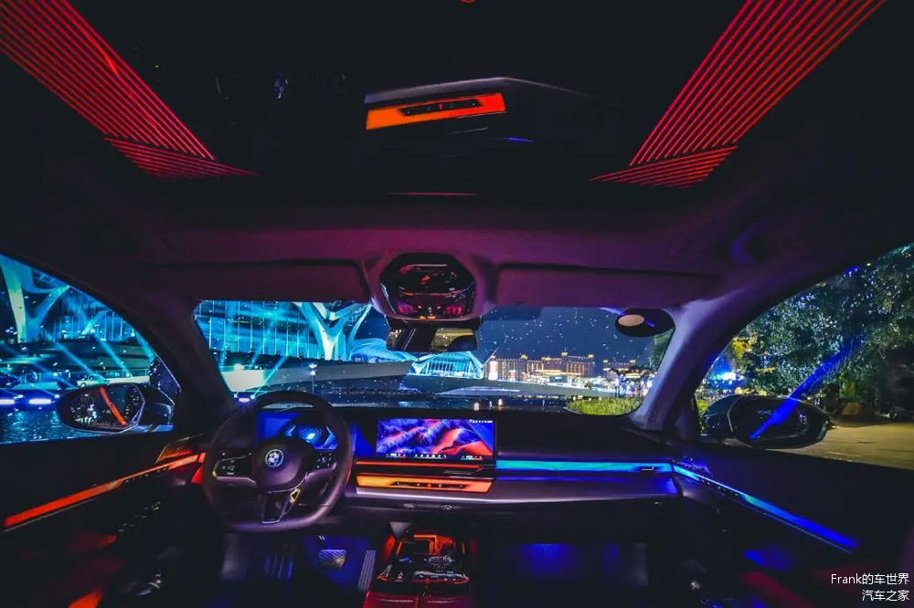 典范2021款自动进取型_为什么全新BMW 5系是中大型豪华轿车的安全典范？_为什么全新BMW 5系是中大型豪华轿车的安全典范？