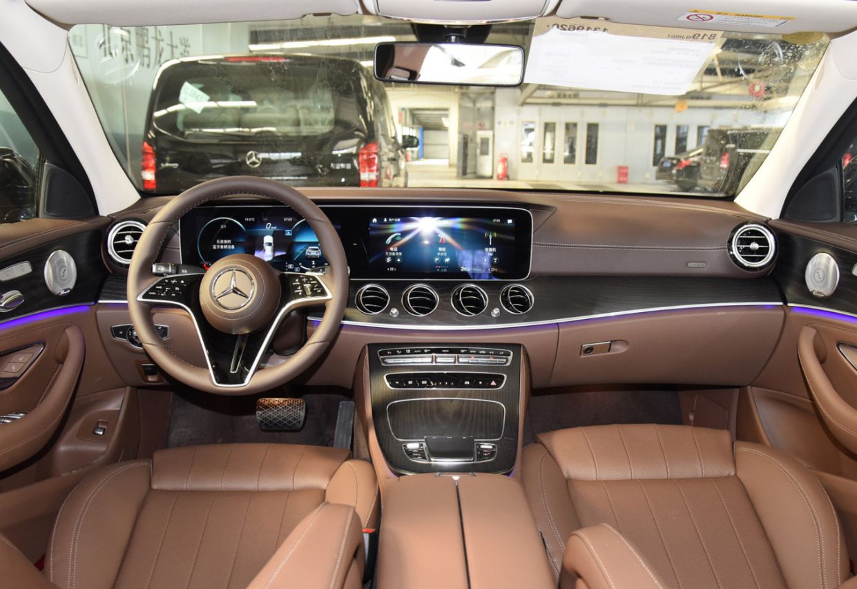 典范2021款自动进取型_为什么全新BMW 5系是中大型豪华轿车的安全典范？_为什么全新BMW 5系是中大型豪华轿车的安全典范？