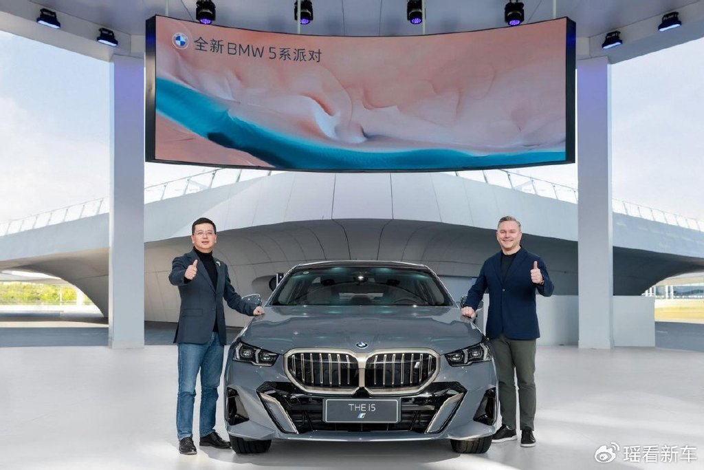 为什么全新BMW 5系是中大型豪华轿车的安全典范？_为什么全新BMW 5系是中大型豪华轿车的安全典范？_典范2021款自动进取型