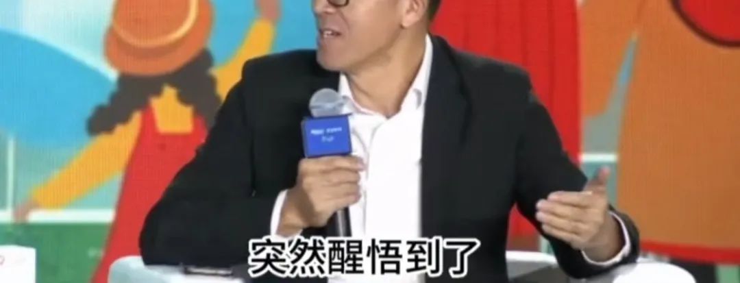 成龙的家庭与成长经历_成龙家境怎样_成龙的成长经历是什么样的