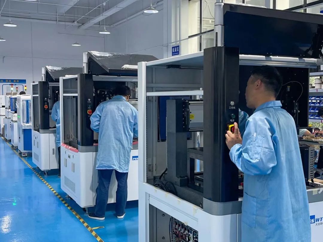 新能源汽车市场的光明与阴霾_光明汽车城车展_光明汽车城规划