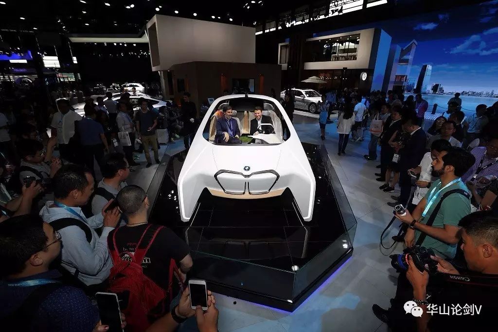 2017亚洲消费电子展：宝马集团首发BMW i未来概念座舱与互联之窗，引领未来城市智能出行