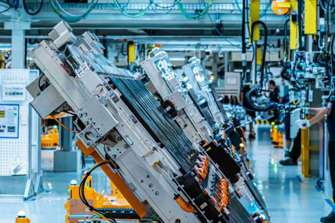 探索宝马汽车的安全设计理念_宝马安全隐患_宝马理念探索汽车安全设计方案