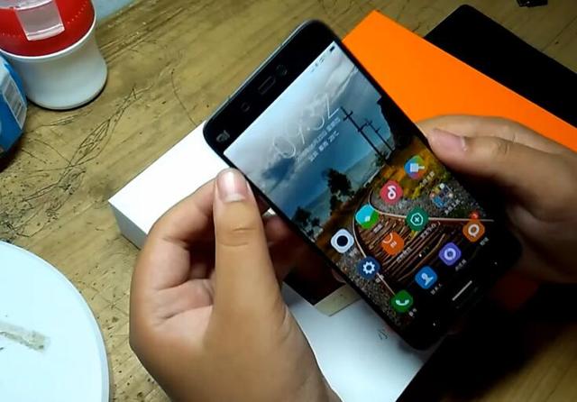 2016年安卓手机与苹果iPhone7对比：硬件进步但系统流畅性仍存差距