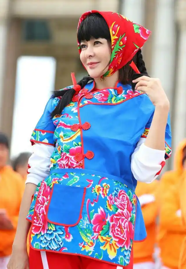 关之琳娱乐节目_关之琳的综艺节目表现_关之琳最近参加的综艺