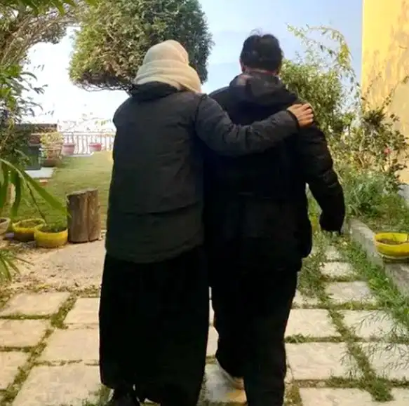 关之琳的综艺节目表现_关之琳最近参加的综艺_关之琳娱乐节目