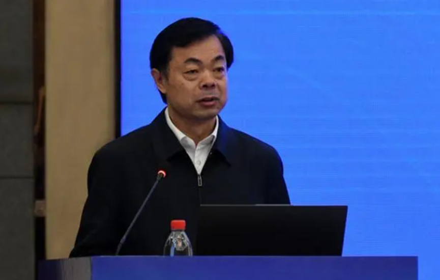 东北大学校长冯夏庭强调人工智能与专业领域融合，助力沈阳数字经济发展