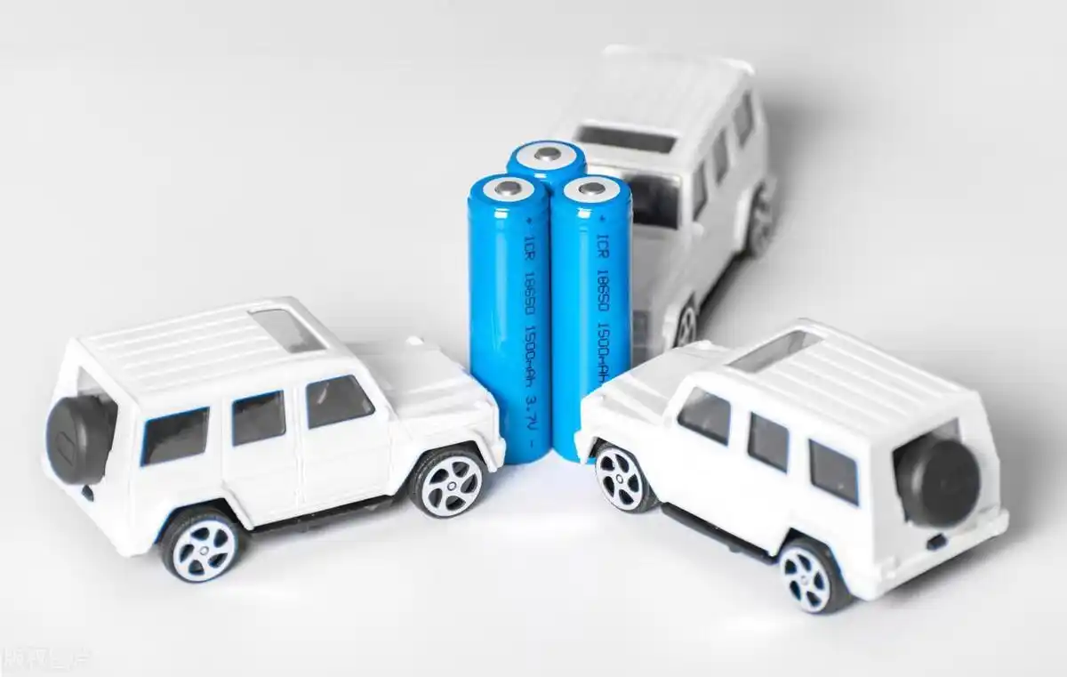 小米理想汽车_精准的操控体验：小米汽车的驾驶理念_小米理念