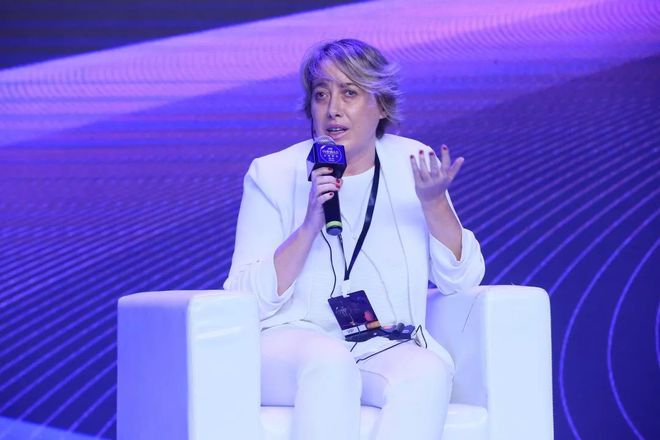 分析数字资产如何影响时尚产业：推动创新与可持续发展的结合_时尚业产值_时尚产业高质量发展