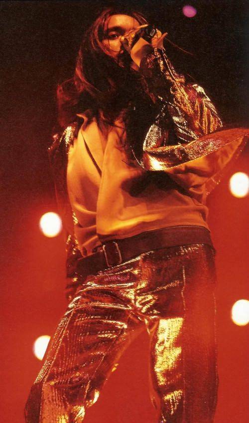 张国荣与他影响过的艺人_艺人张国荣影响过哪些人_张国荣在娱乐圈的影响力