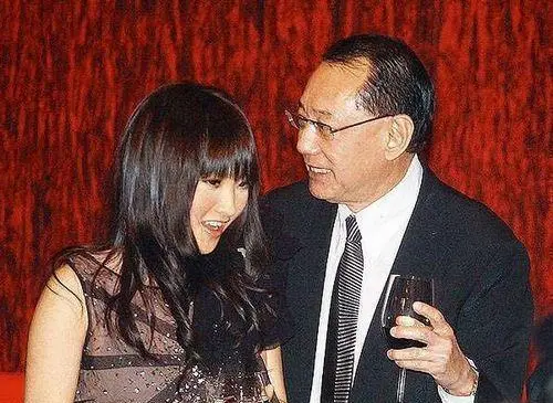 张国荣与他影响过的艺人_张国荣在娱乐圈的影响力_张国荣在当时影响力真的大吗