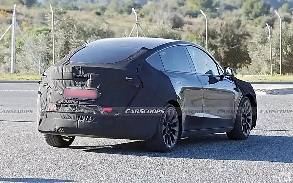 modely内饰装修_modely新内饰_新款Model Y的外观与内饰细节欣赏