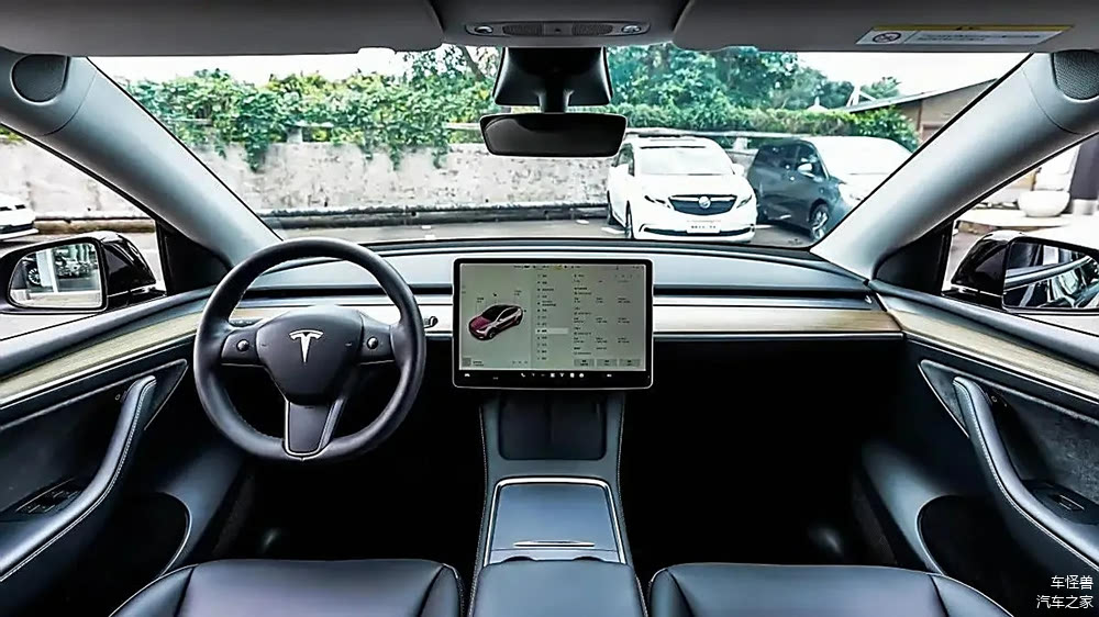 新款Model Y的外观与内饰细节欣赏_modely新内饰_modely内饰装修