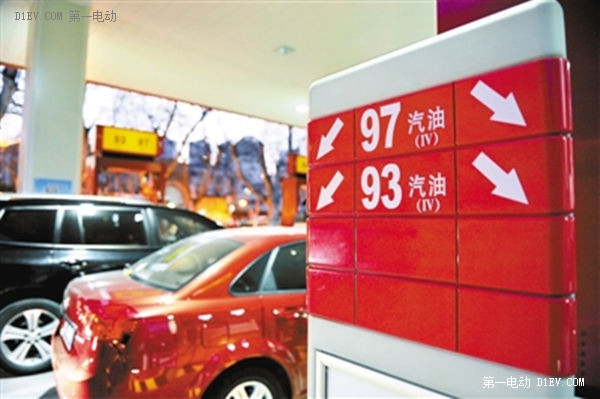 石油价格下跌对新能源车发展的影响及比亚迪销量变化分析