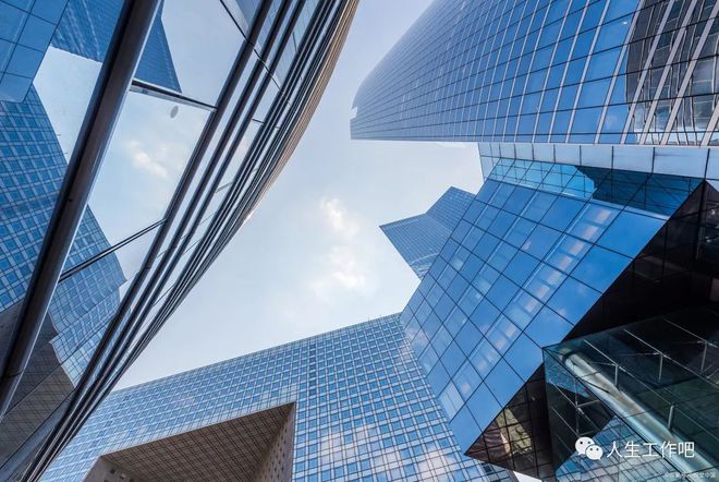 加密货币投资者_探讨加密货币如何推动社交投资的新模式：提升投资透明度与信任感_投资加密货币真的赚钱吗