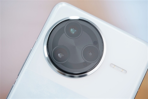 不负REDMI之名！K80 Pro首发评测：4000元档最值得购买的大满贯旗舰